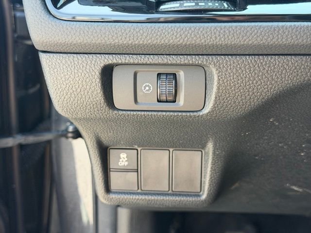 Used 2025  Honda Sport image 26