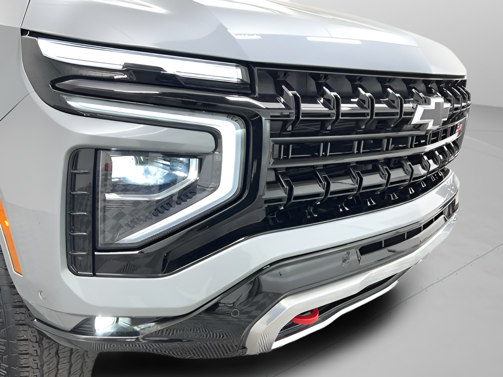 Used 2025 Sterling Gray Metallic Chevrolet Z71 image 44