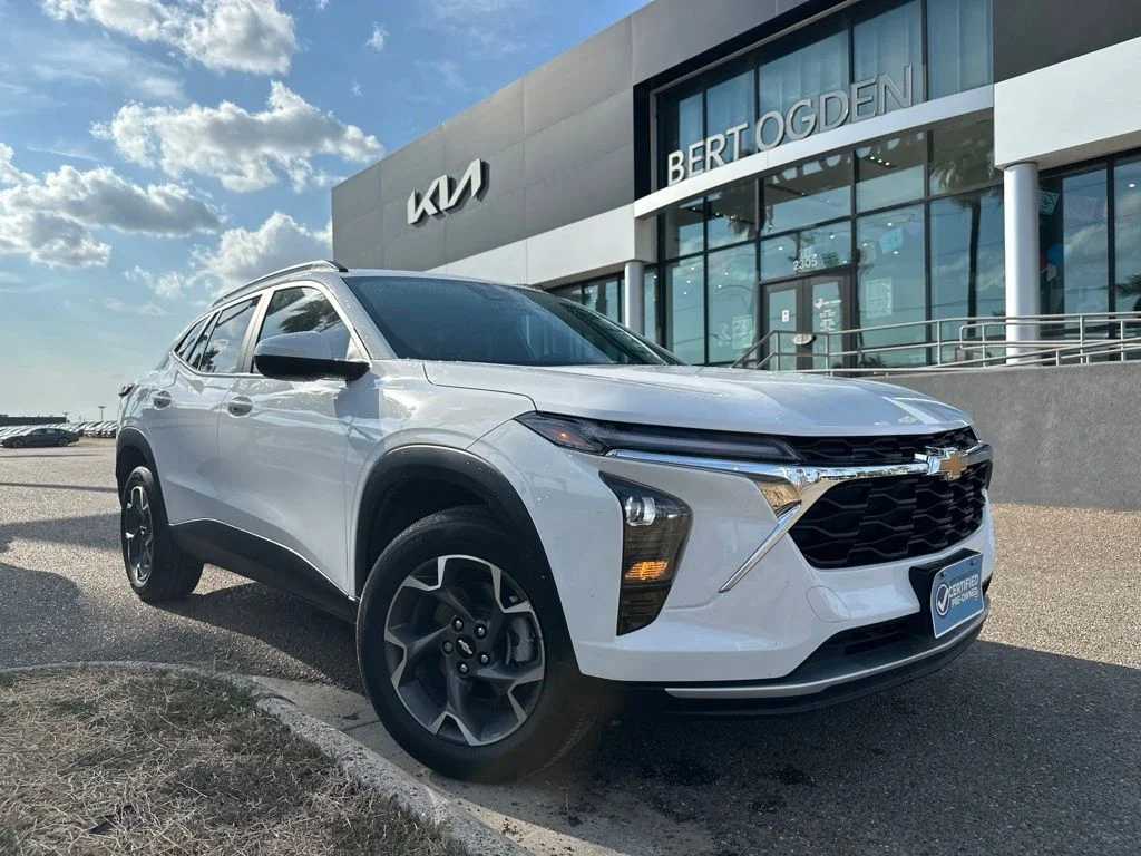 Used 2024 White Chevrolet LT image 1