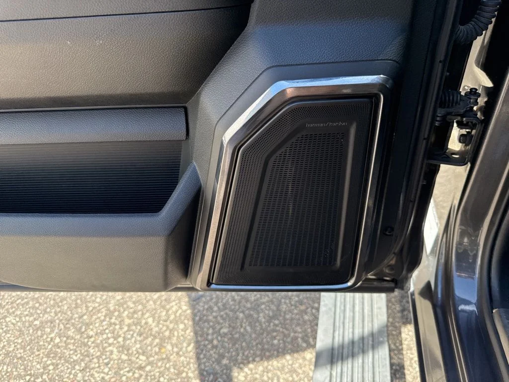 Used 2023 Granite Crystal Metallic Clearcoat Ram Limited image 35