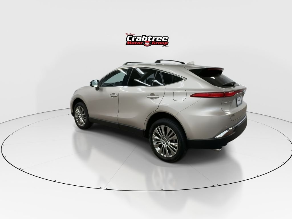Used 2023 Silver Toyota XLE image 6