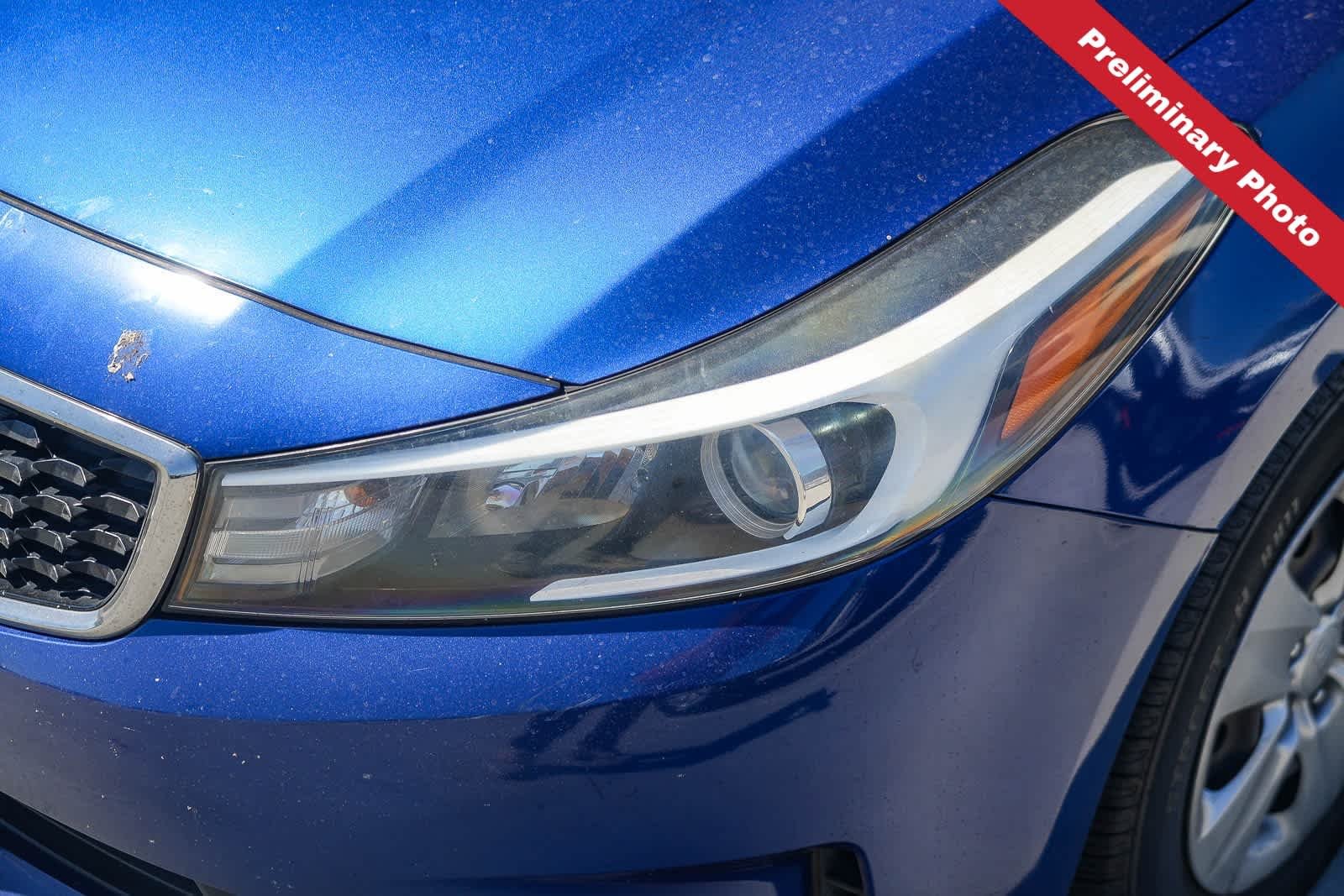 Used 2017 Deep Sea Blue Kia LX image 4