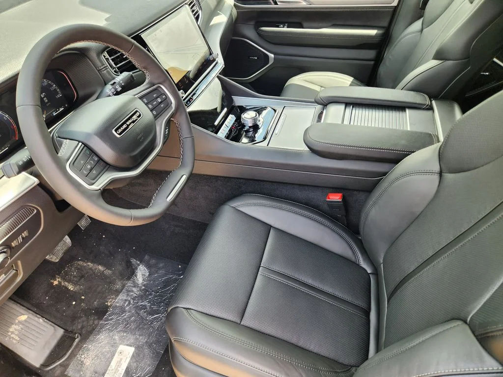 New 2026 High Gloss Black Exterior Paint Jeep  image 8