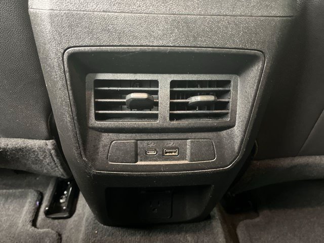 Used 2024 Summit White GMC 4WD Elevation image 12