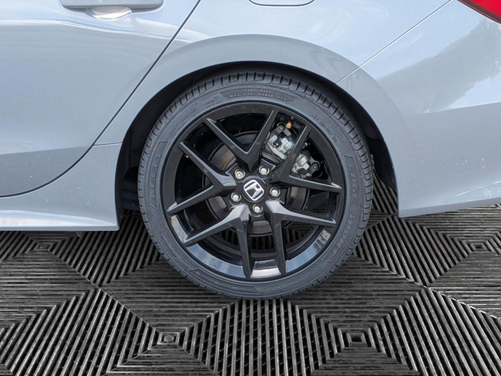 Used 2025 Urban Gray Pearl Honda Sport image 9