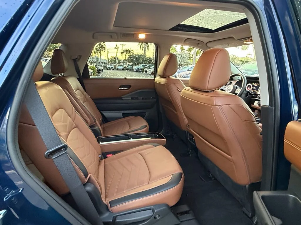 Certified Used 2024 Blue Nissan Platinum image 14