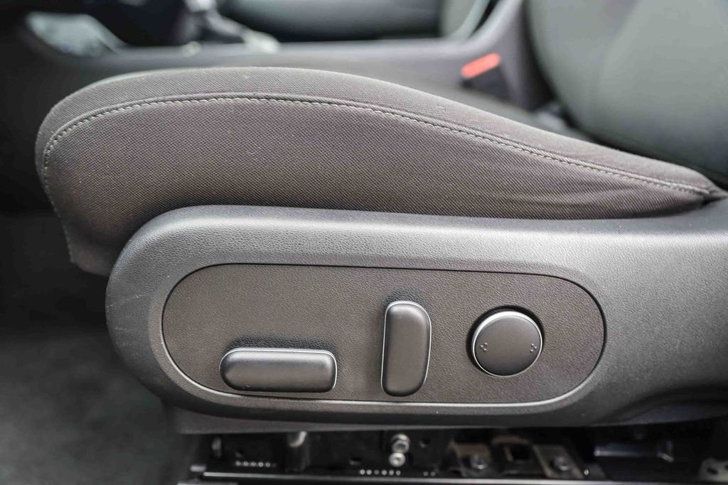 2024 Hyundai Kona SEL - Photo 21