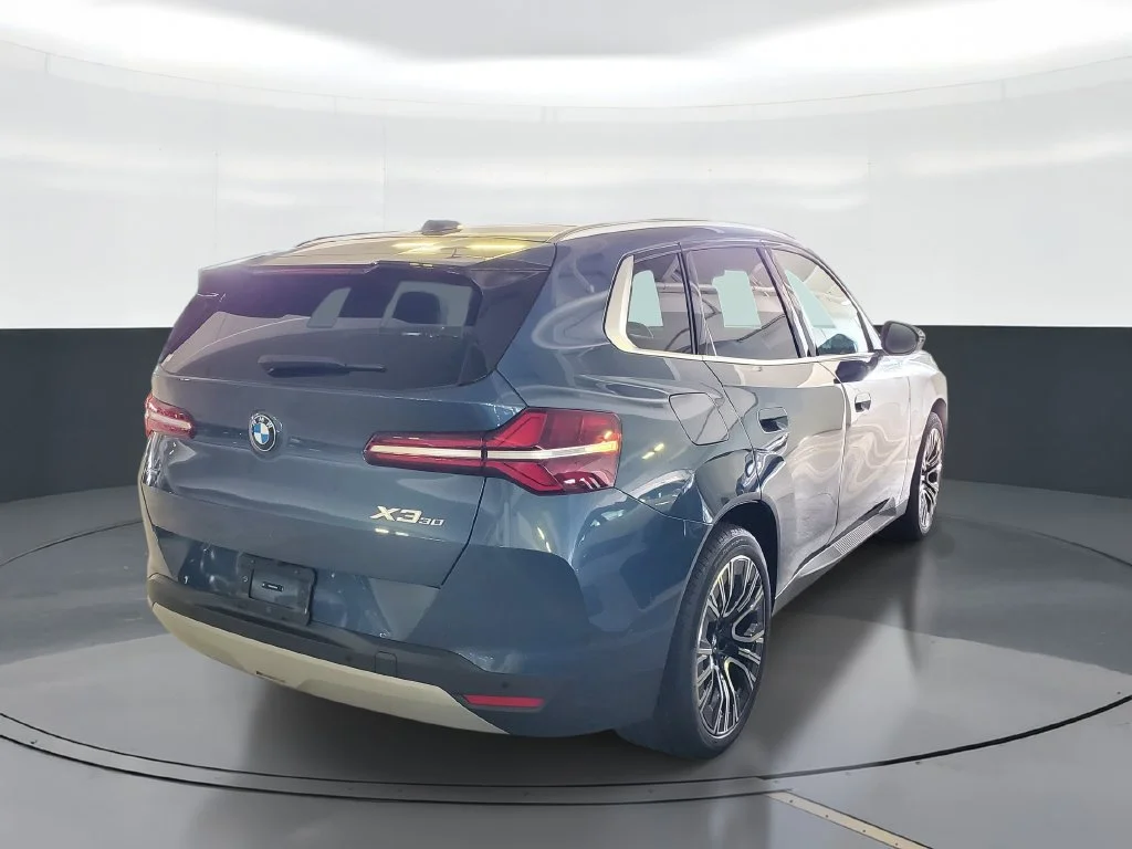 New 2026 Arctic Race Blue metallic BMW 30 xDrive image 3