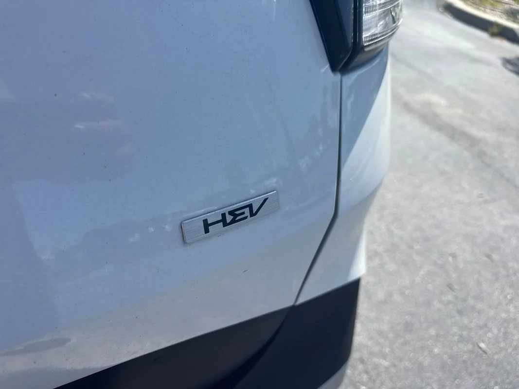 Used 2023  Kia EX image 6