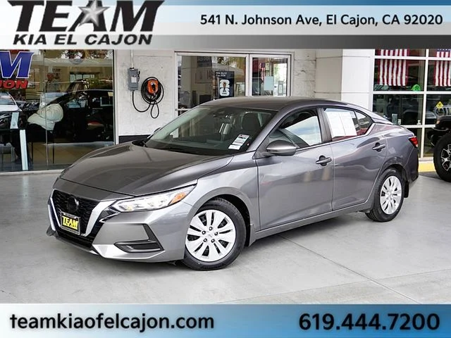 2022 Nissan Sentra S CVT's photo