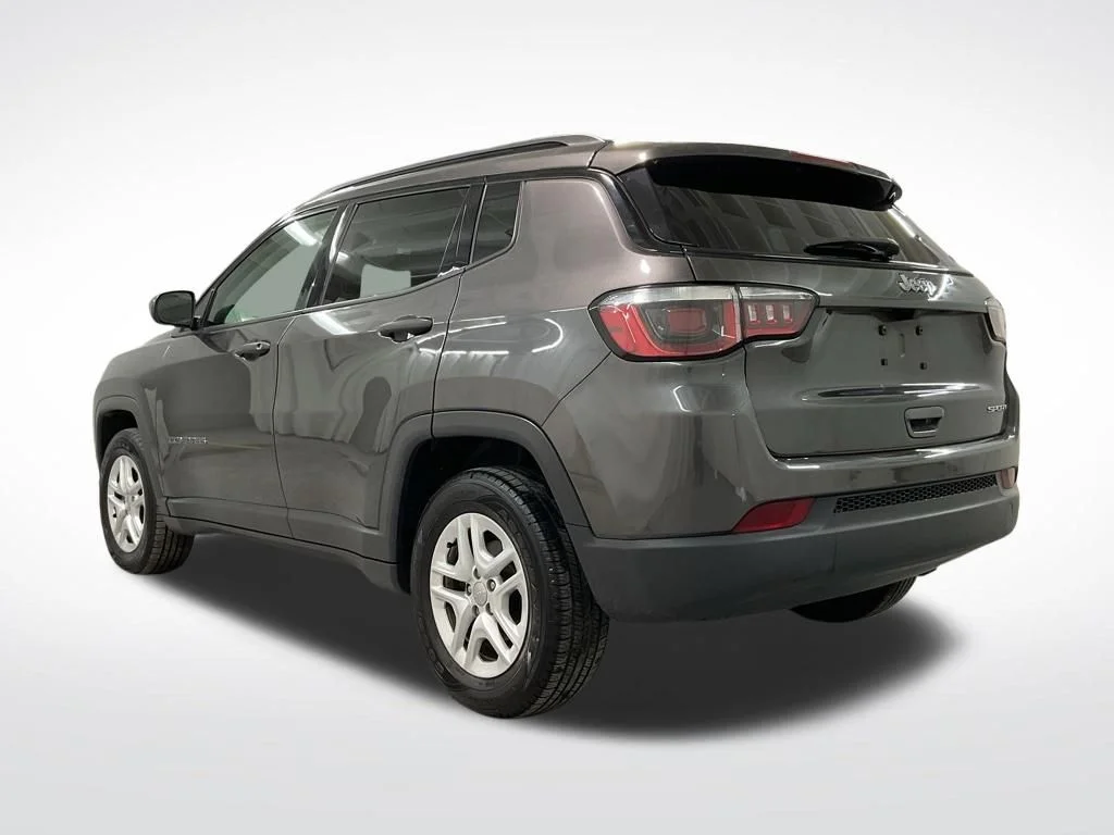 Used 2017 Jeep Compass Sport with VIN 3C4NJCAB5HT652552 for sale in Morton Grove, IL