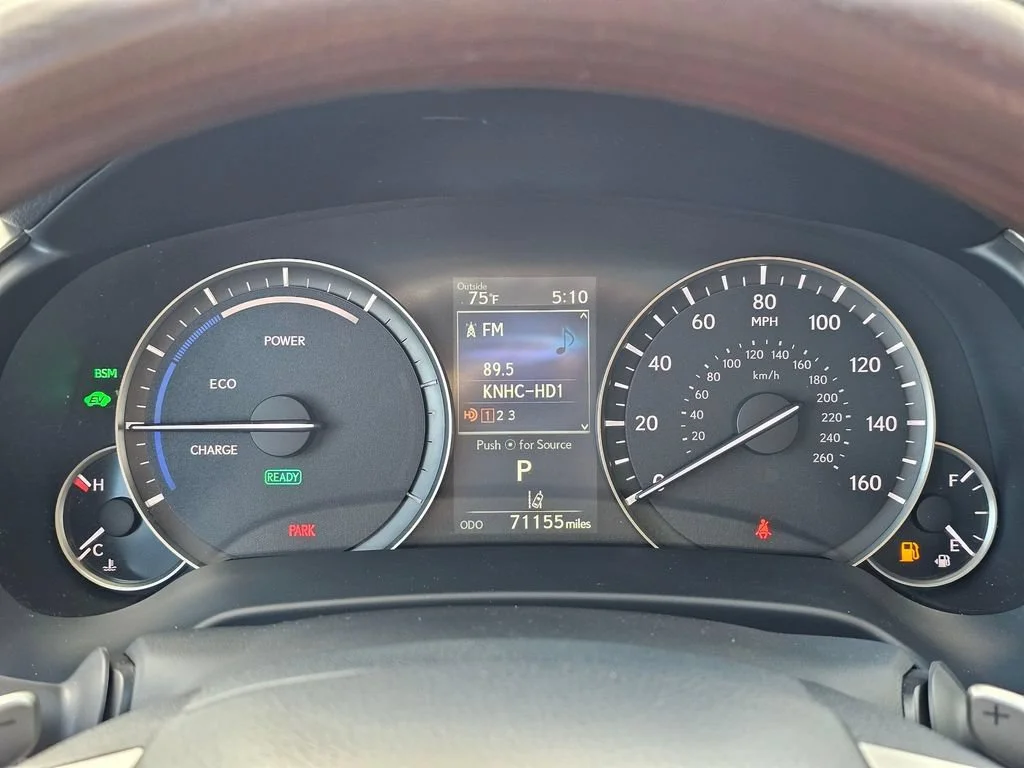 Used 2022  Lexus RX 450hL image 30