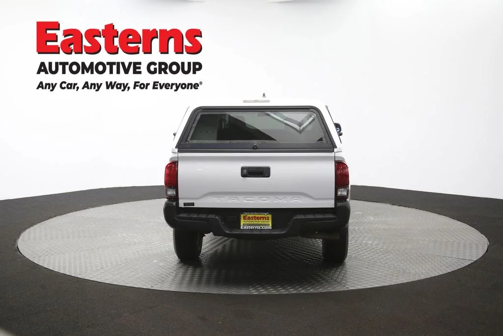 Used 2020 White Toyota SR image 34