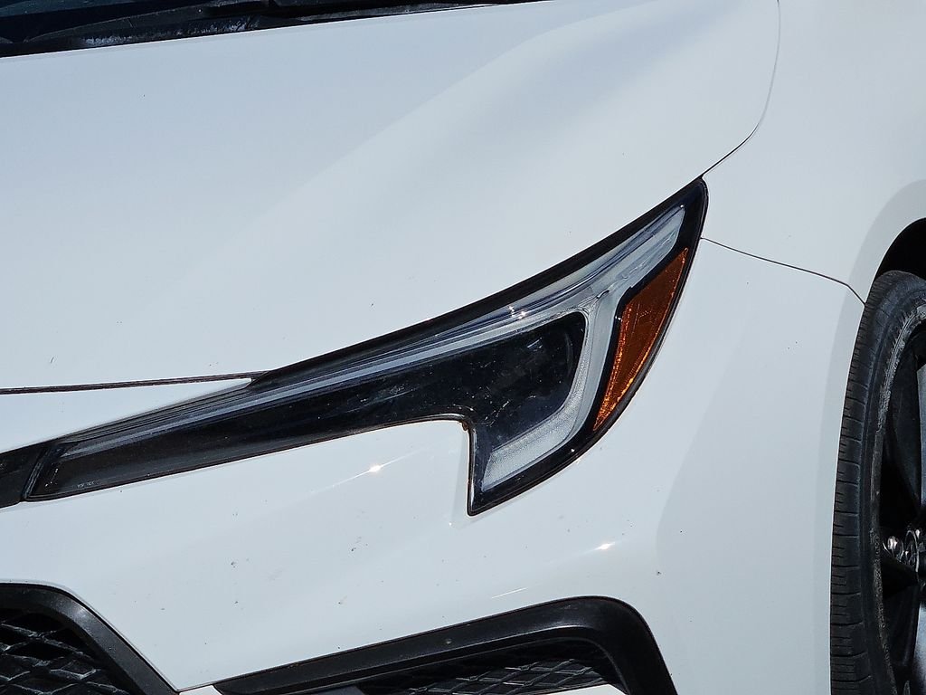 Used 2024 White Toyota SE image 3