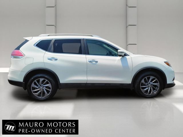 Used 2016 Nissan Rogue SL with VIN 5N1AT2MV6GC872572 for sale in North Haven, CT