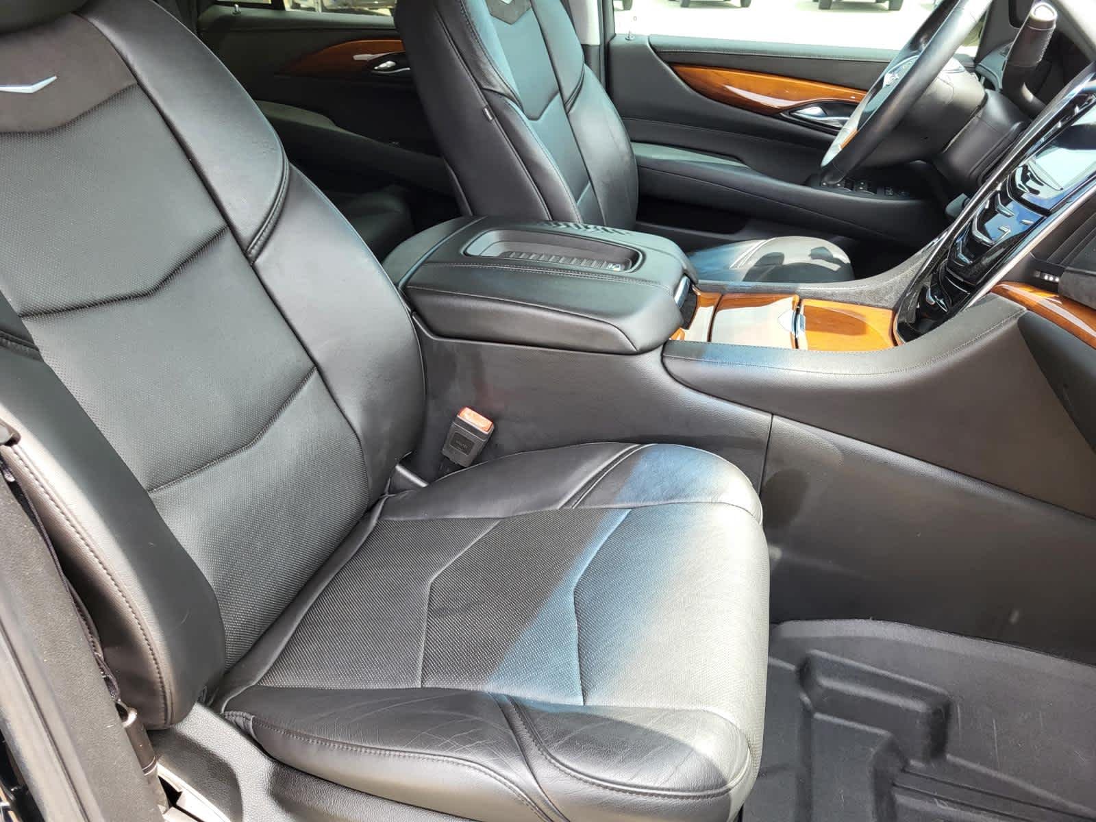 Used 2018 Black Raven Cadillac  image 10