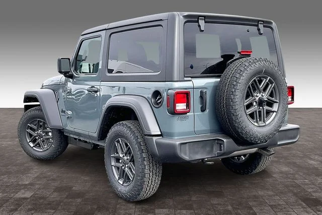 New 2026 Anvil Clearcoat Jeep Sport S image 3