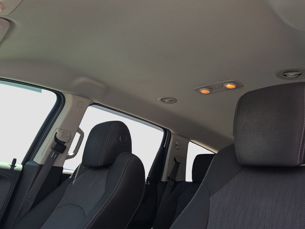 Used 2016 SUMMIT WHITE Chevrolet LT image 8