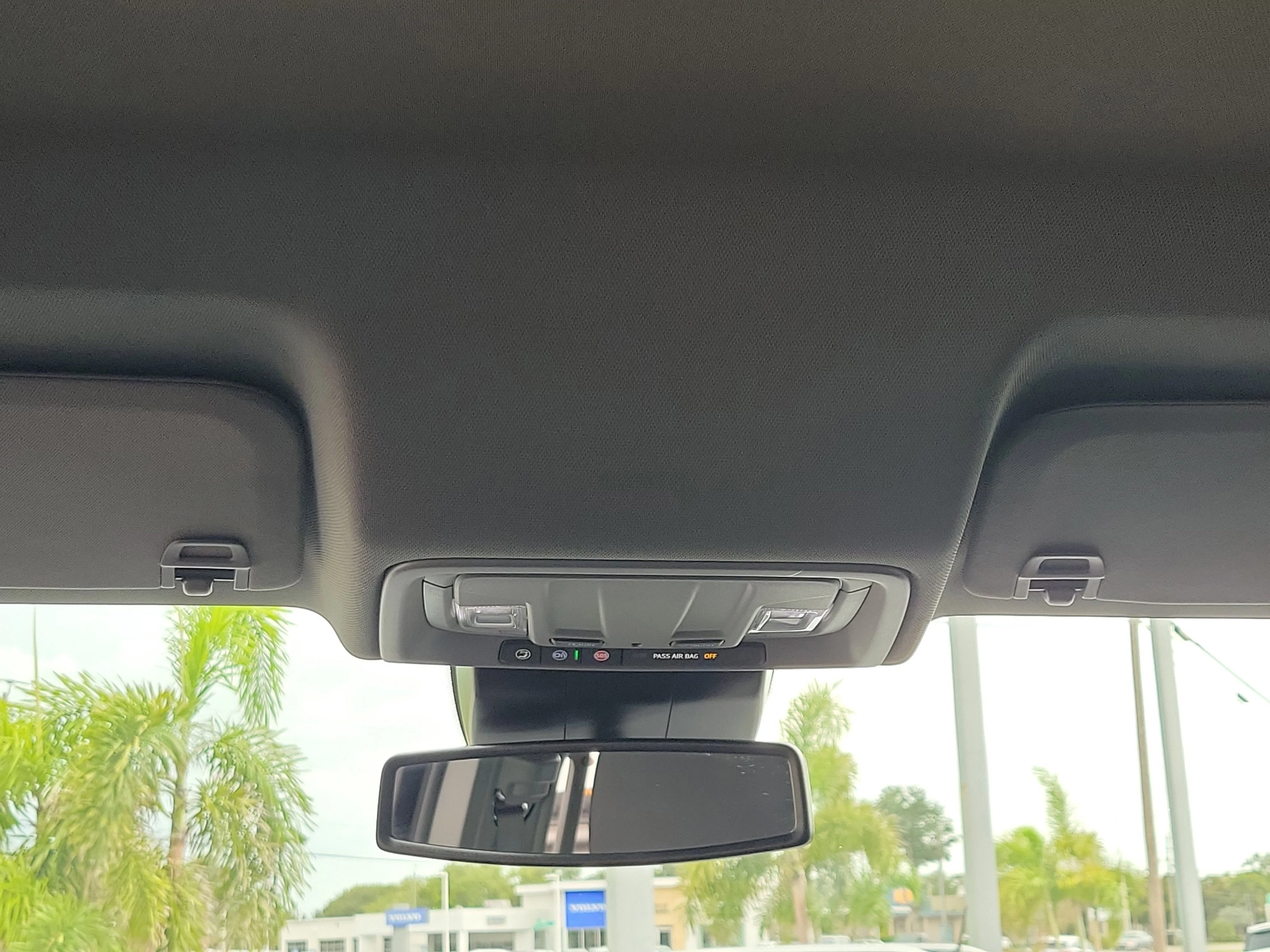 Used 2025 Summit White Chevrolet Custom image 20