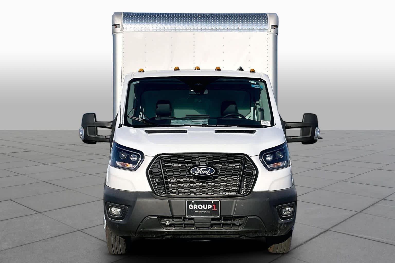 New 2026 Oxford White Ford Chassis Cab image 3