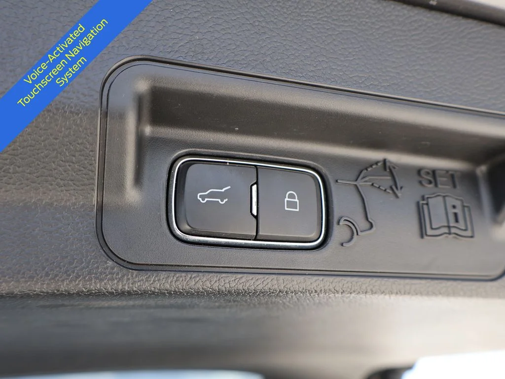 Certified Used 2023 Gray Metallic Ford XLT image 19