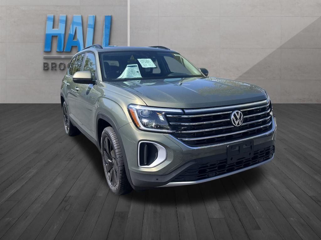 New 2026 Green Volkswagen 2.0T SE w/Technology image 6