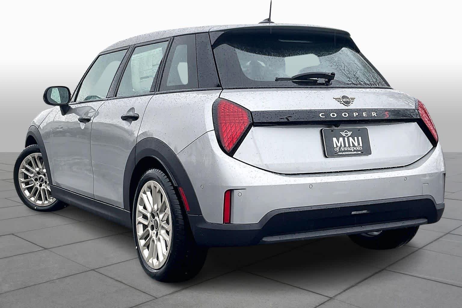 2025 MINI Hardtop 4 Door S - Photo 12