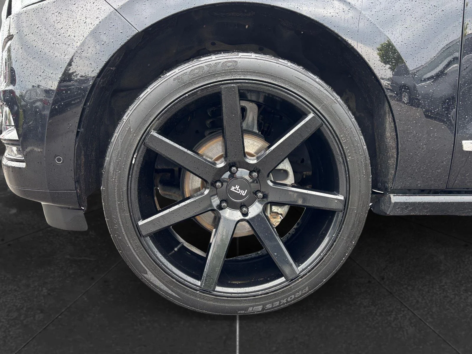 Used 2021 Infinite Black Lincoln Reserve image 10
