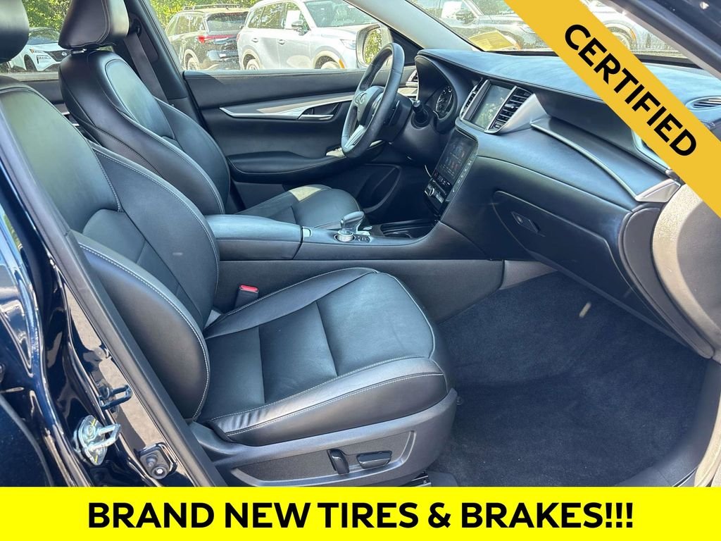 Certified Used 2022 Blue INFINITI LUXE image 17