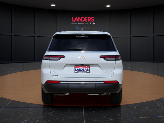 New 2026 Bright White Clearcoat Jeep Laredo X image 2