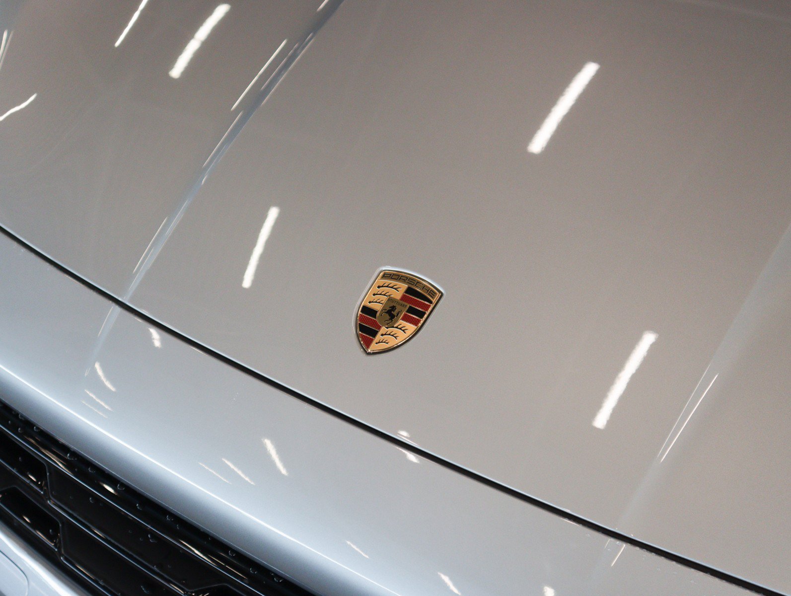 New 2026 Dolomite Silver Metallic Porsche  image 28