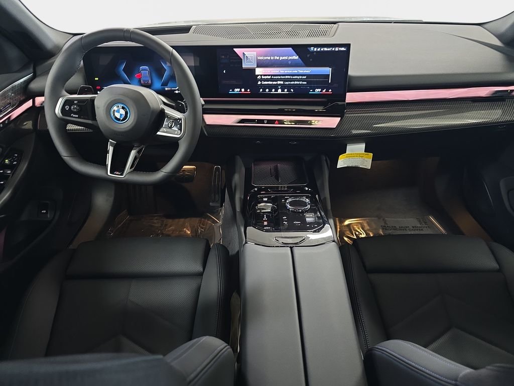 New 2027 Dark Graphite Metallic BMW 550e xDrive image 8