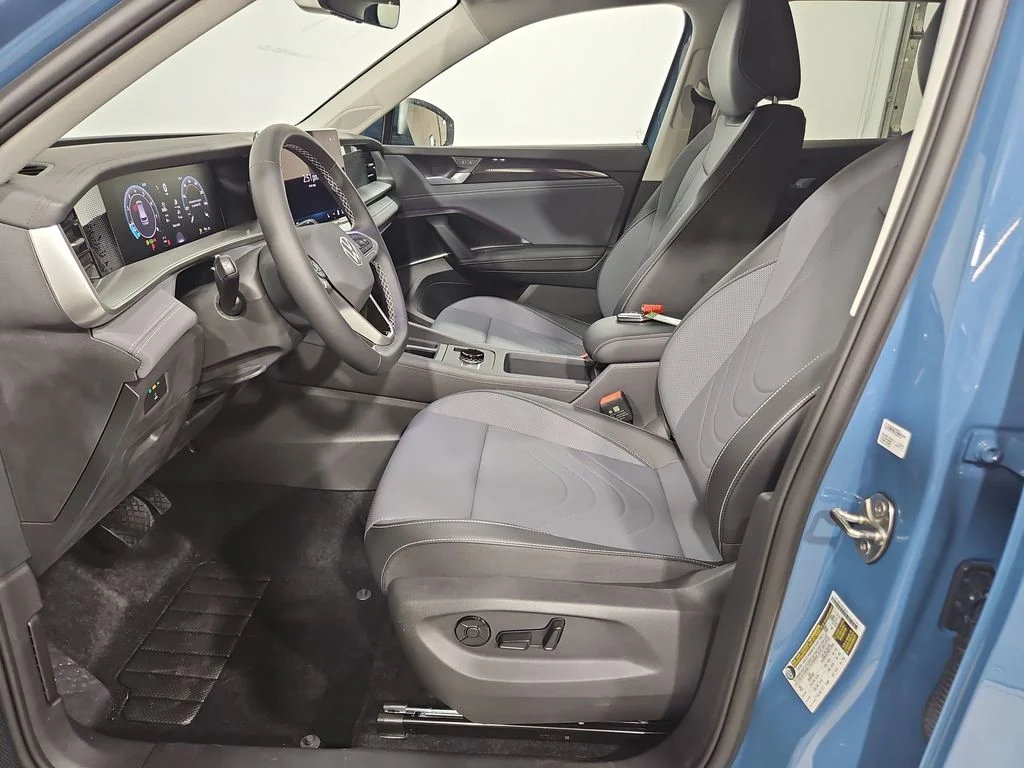 New 2026 Blue Volkswagen 2.0T SE image 9