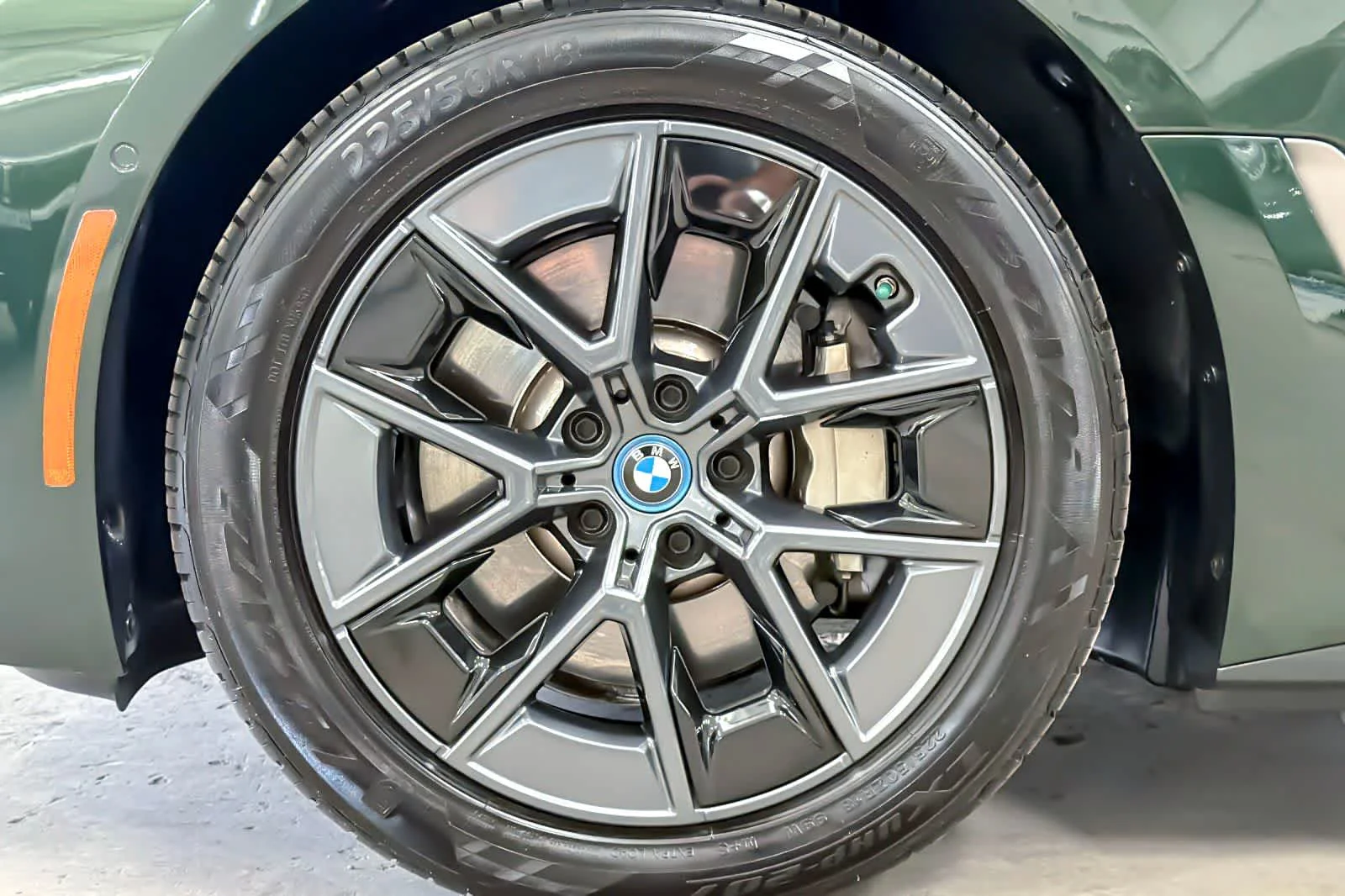 Used 2023 San Remo Green Metallic BMW eDrive35 image 26