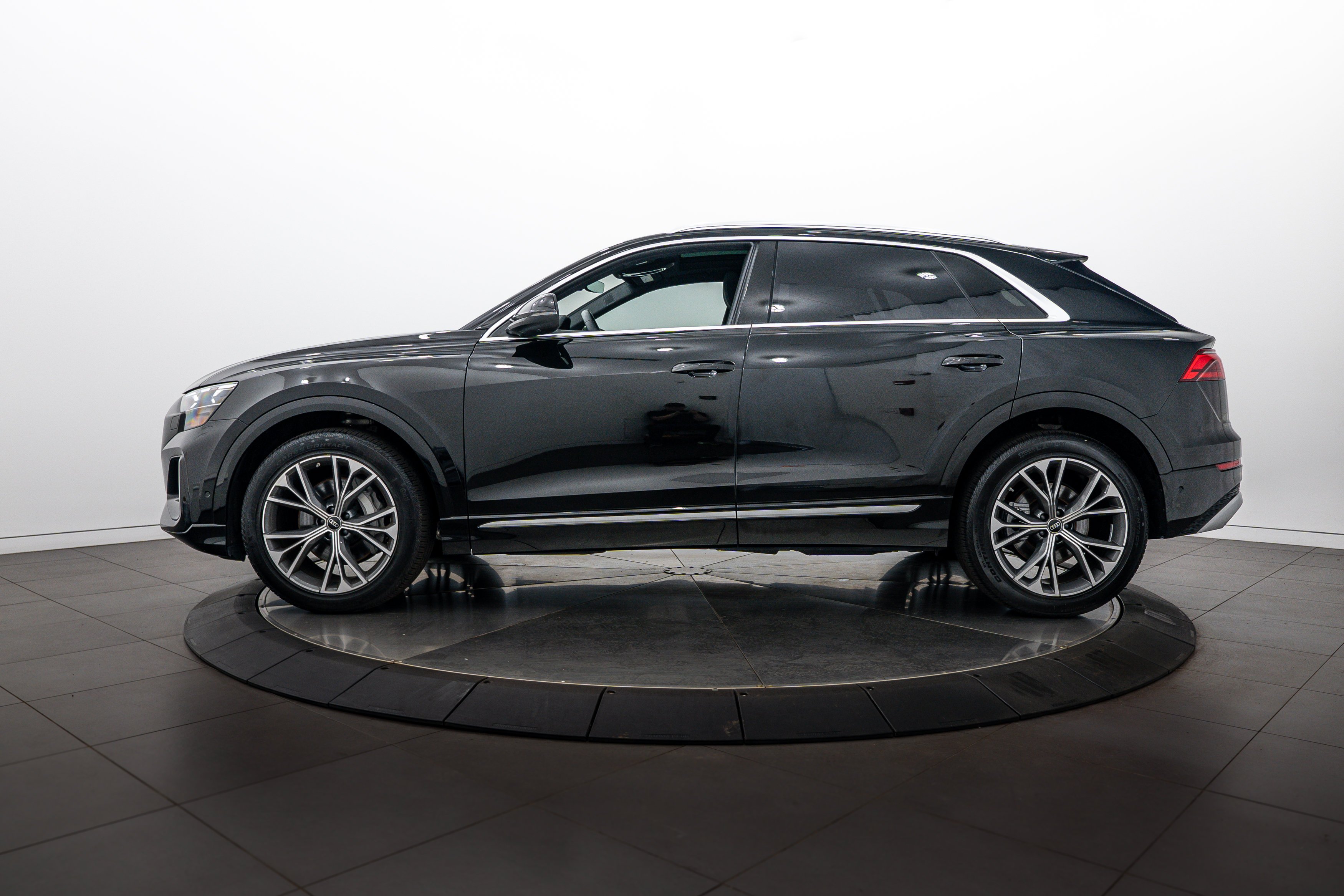 Certified Used 2024 Mythos Black Metallic Audi Prestige image 7