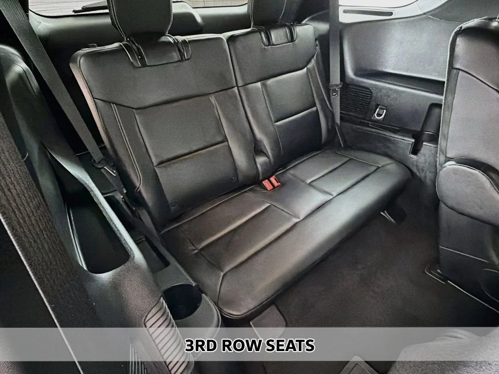 Used 2023 Star White Ford ST image 14