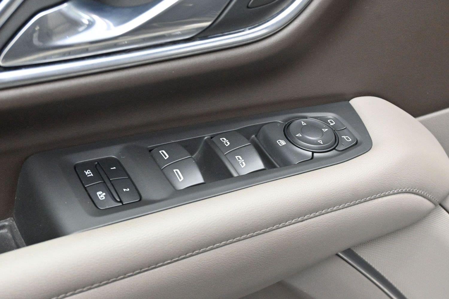 Used 2021 Black Chevrolet LT image 11