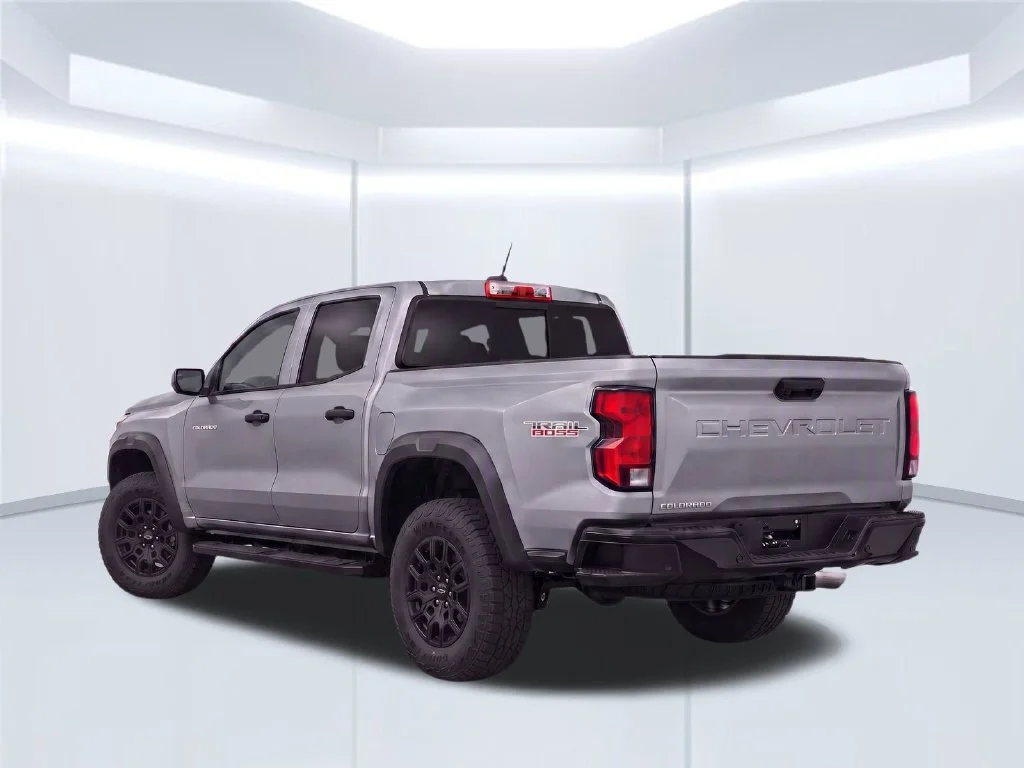 Certified Used 2025 Gray Chevrolet Trail Boss image 5