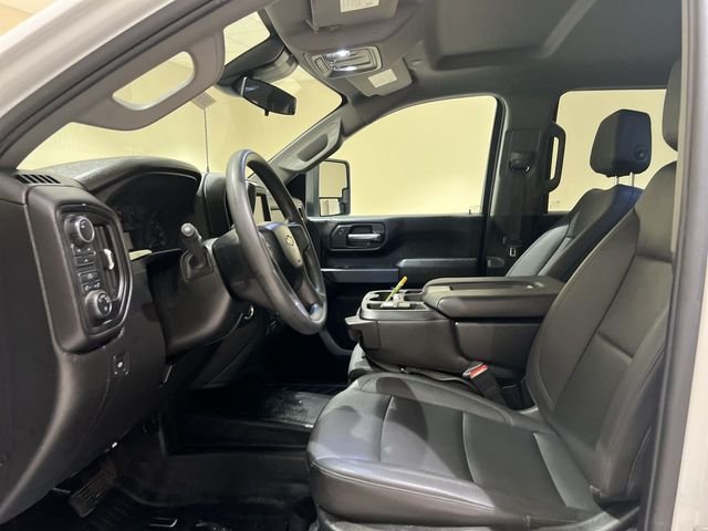Used 2025 White Chevrolet Work Truck image 17