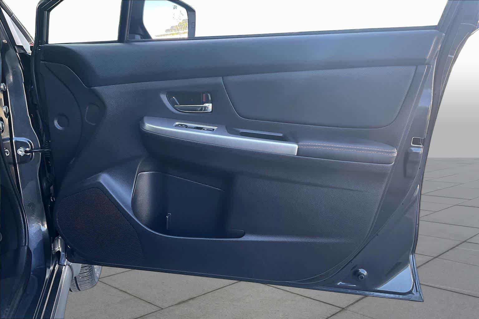 Used 2016 Dark Gray Metallic Subaru Limited image 21