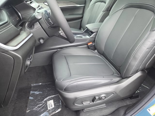 New 2026 Steel Blue Exterior Paint Jeep Limited Reserve image 9
