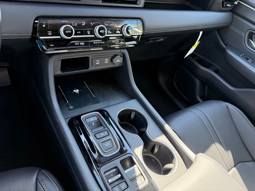 2026 Honda Pilot Touring - Photo 20