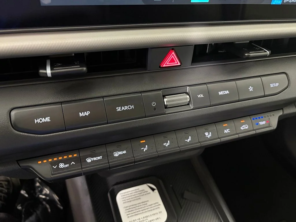 New 2027 Frost Blue / Black Roof Kia S image 26