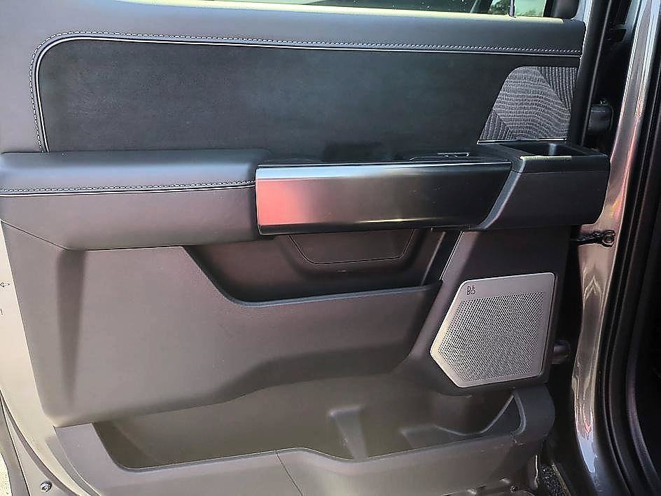Used 2023 Gray Metallic Ford Platinum image 29