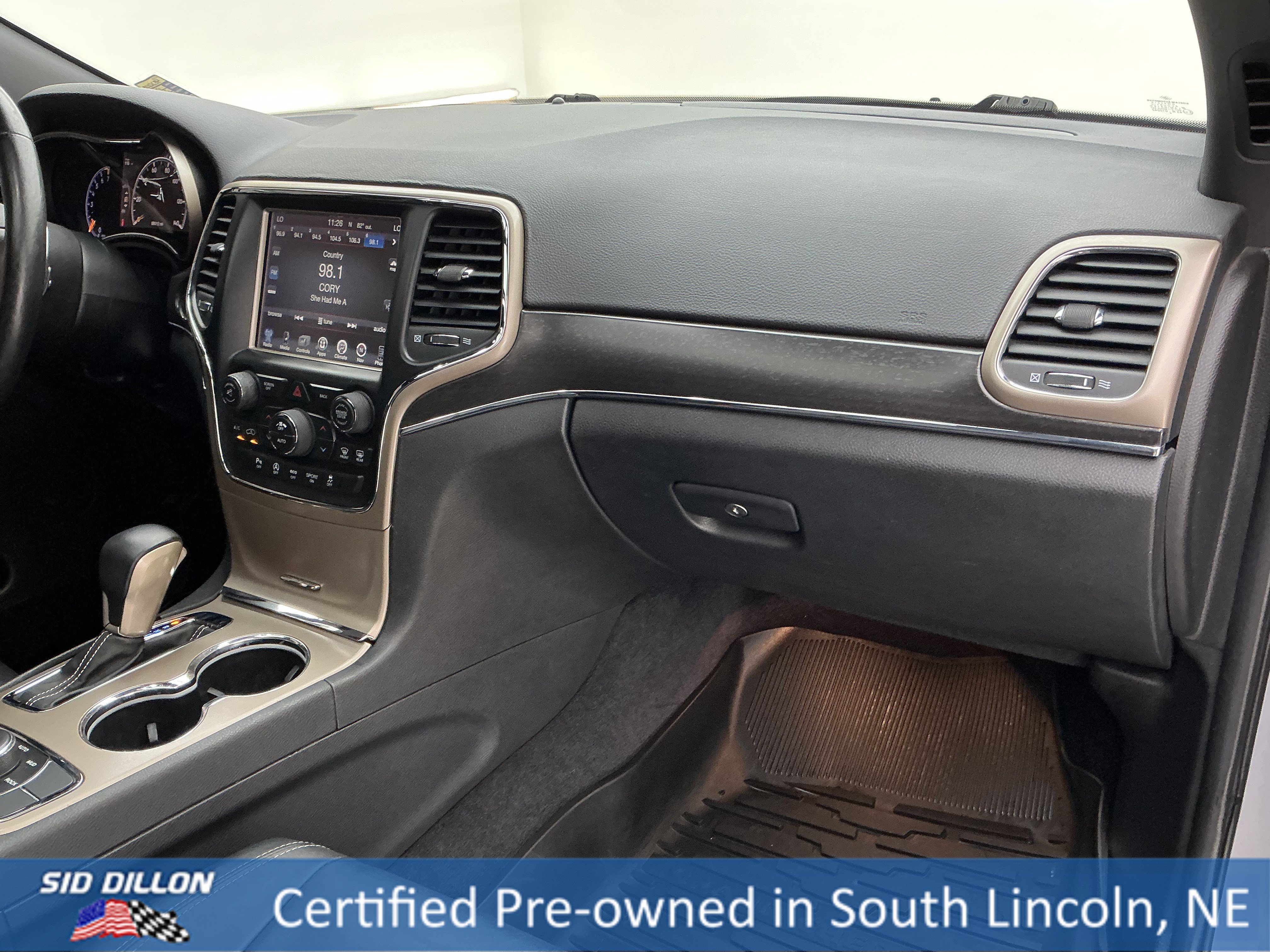 Certified Used 2017 Billet Silver Metallic Clearcoat Jeep Limited image 24