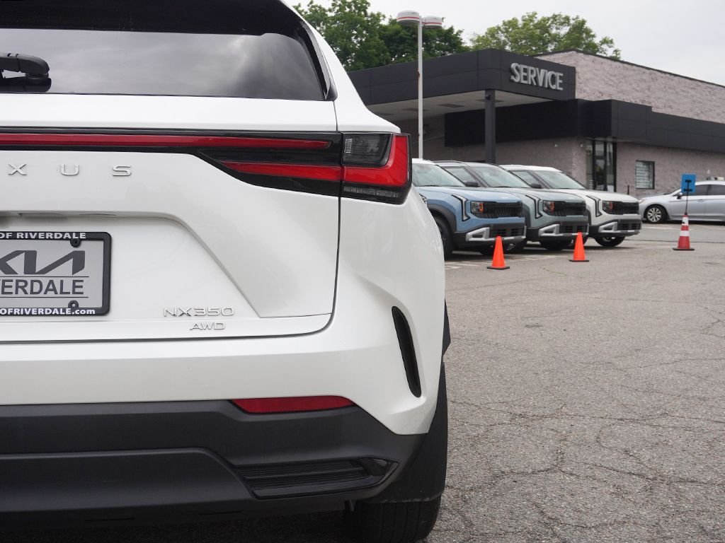 Used 2024 White Lexus 350 Base image 16