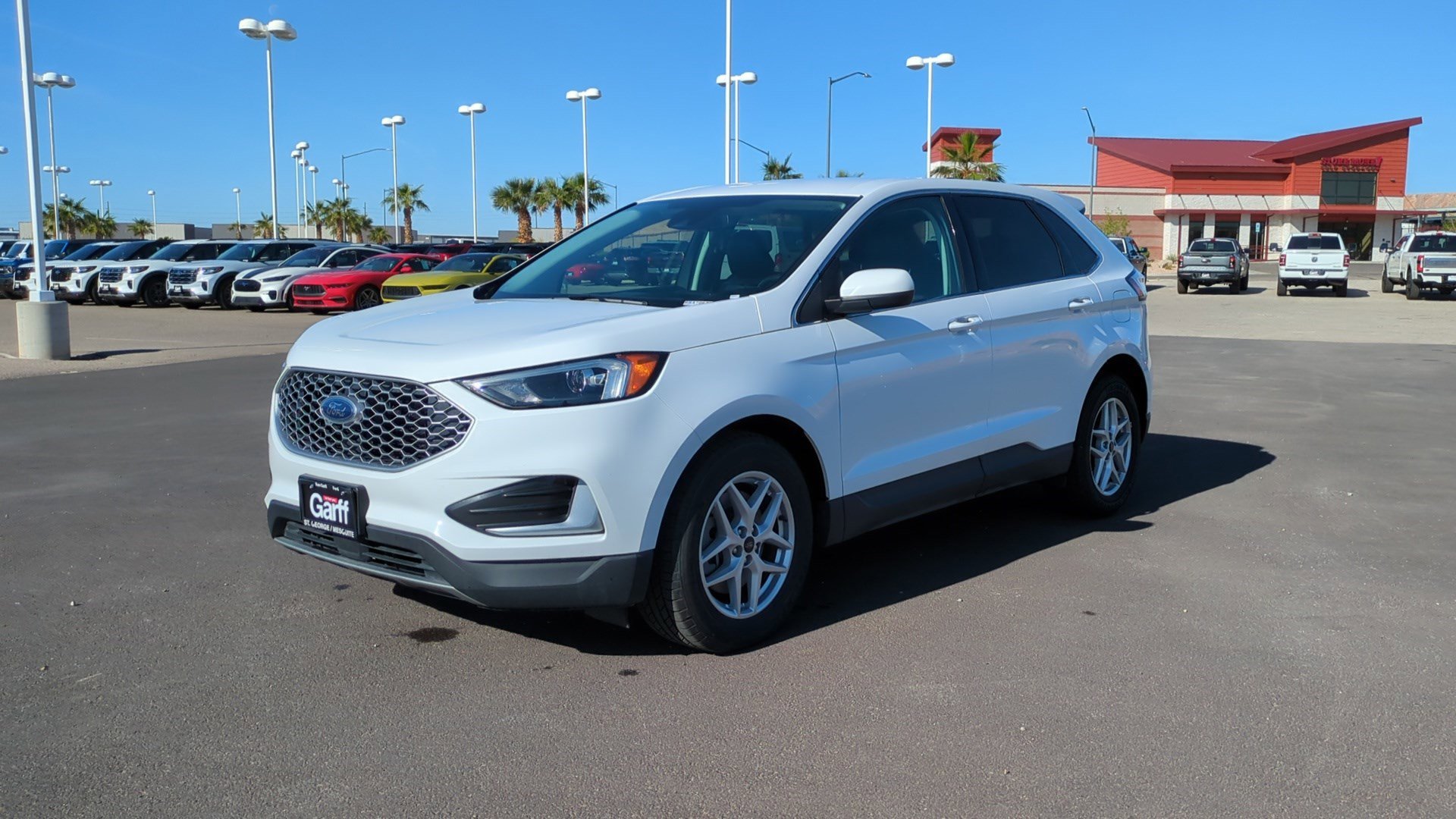 Used 2024 Oxford White Ford SEL image 7