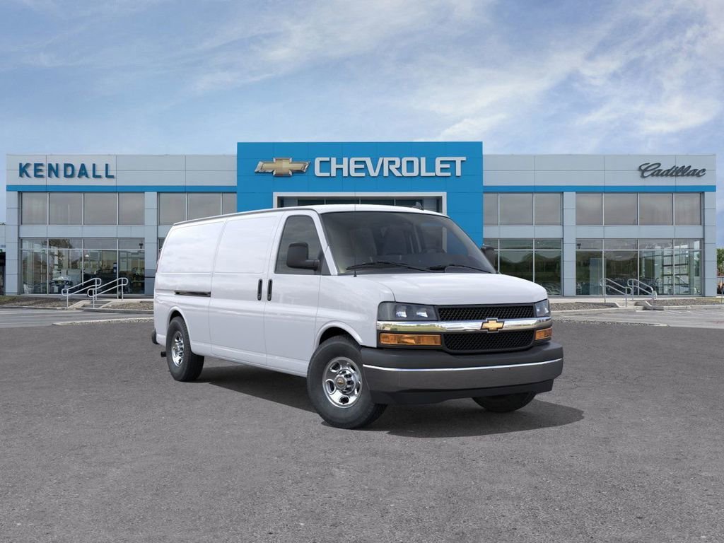 2025 Chevrolet Express's photo