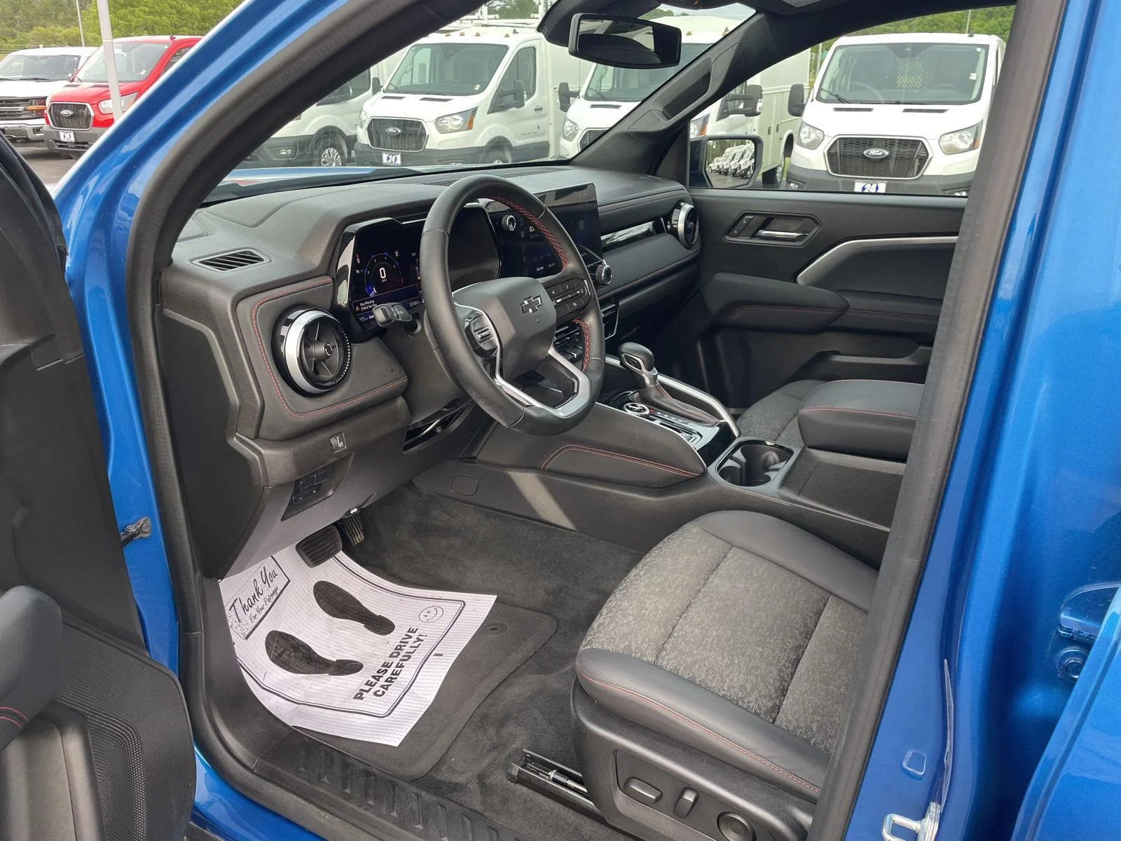 Used 2023 Glacier Blue Metallic Chevrolet 4WD Z71 image 12