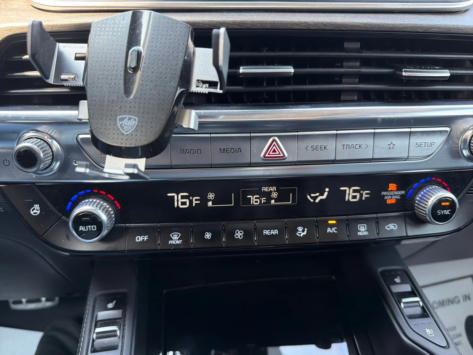 Used 2022 Gray Kia SX image 36